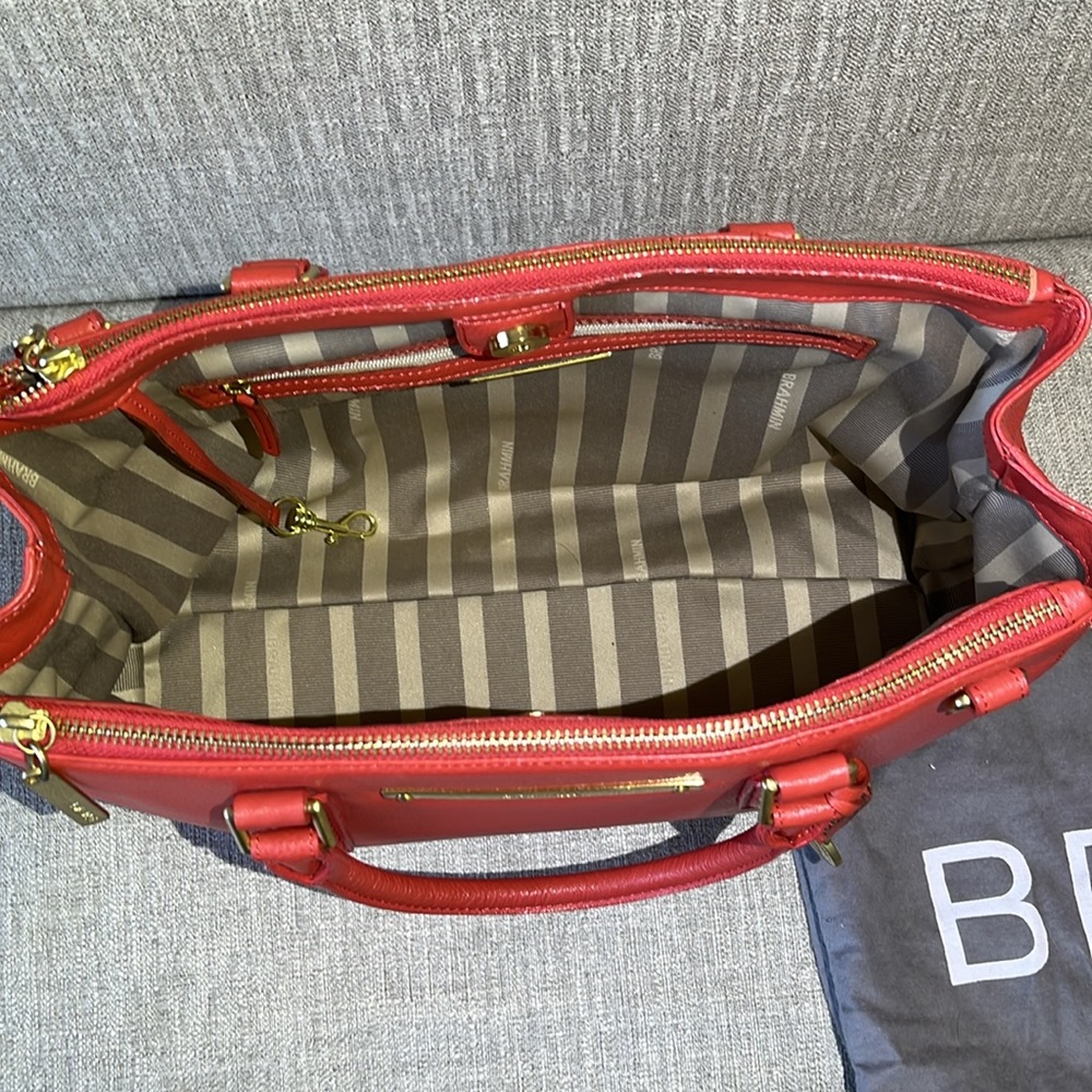 BRAHMIN | SMALL LINCOLN SATCHEL WITH MATCHING WALLET | CORAL NEPAL - Picture 4 of 11